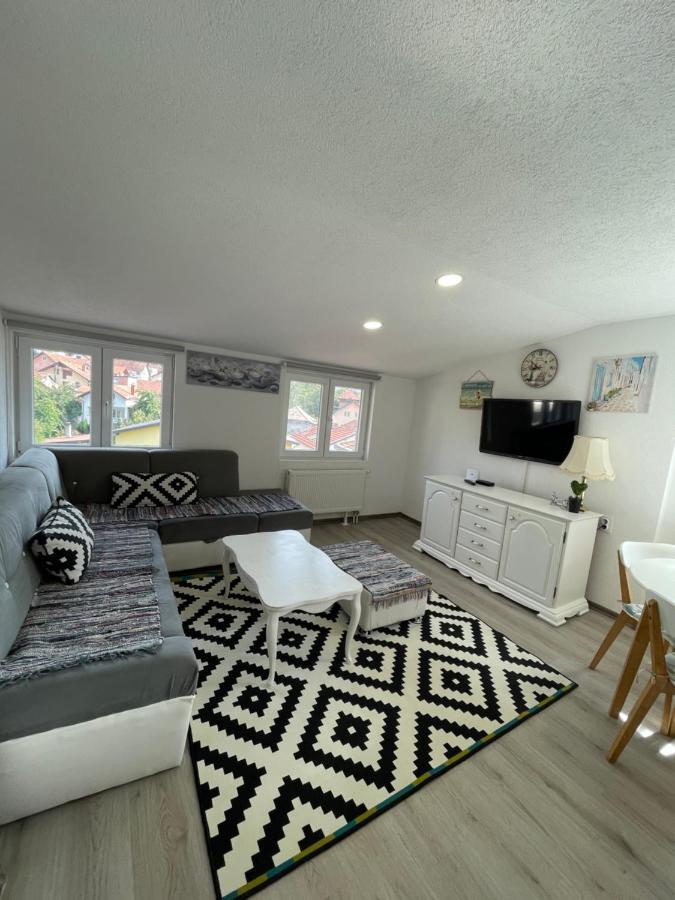 Apartman Maki SJJ Eksteriør billede