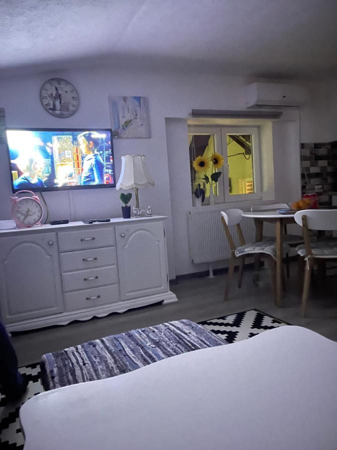 Apartman Maki SJJ Eksteriør billede